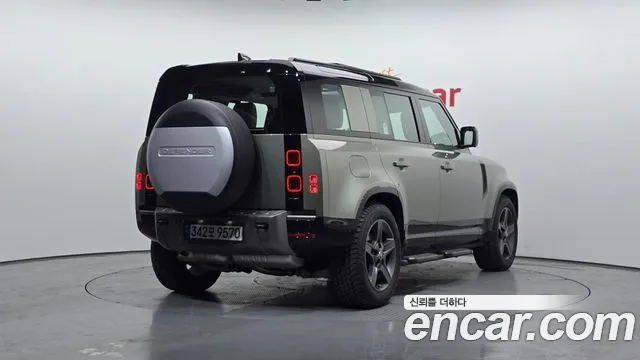 Land Rover Defender 2025 — фото 2