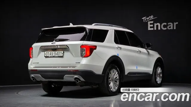 Ford Explorer 2020 — фото 2