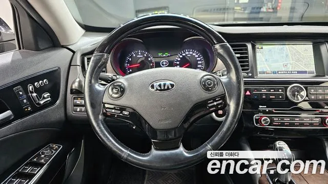 Kia K9 2013 — фото 13
