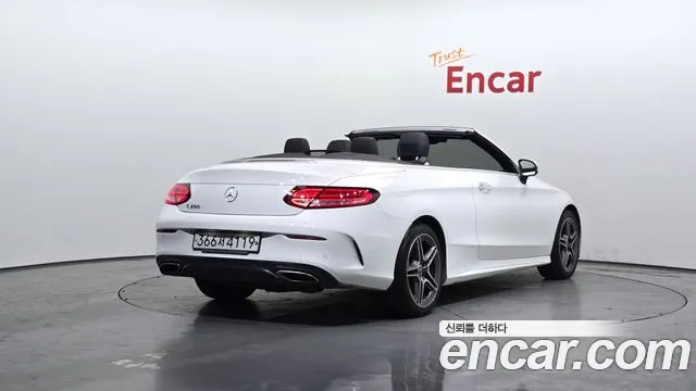 Mercedes-Benz C-Class 2019 — фото 2
