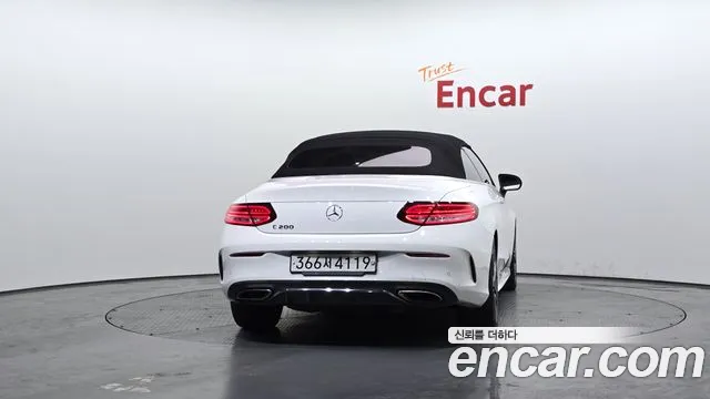 Mercedes-Benz C-Class 2019 — фото 4