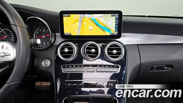 Mercedes-Benz C-Class 2019 — фото 14