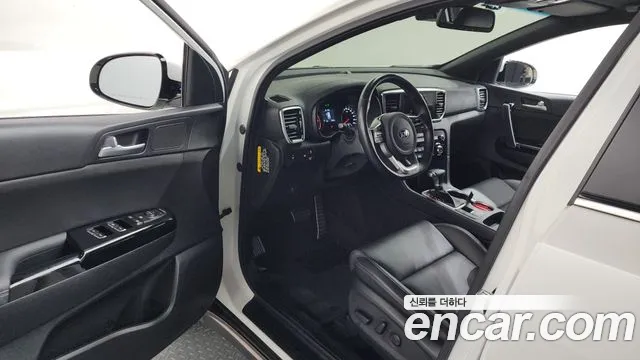 Kia Sportage 2019 — фото 10