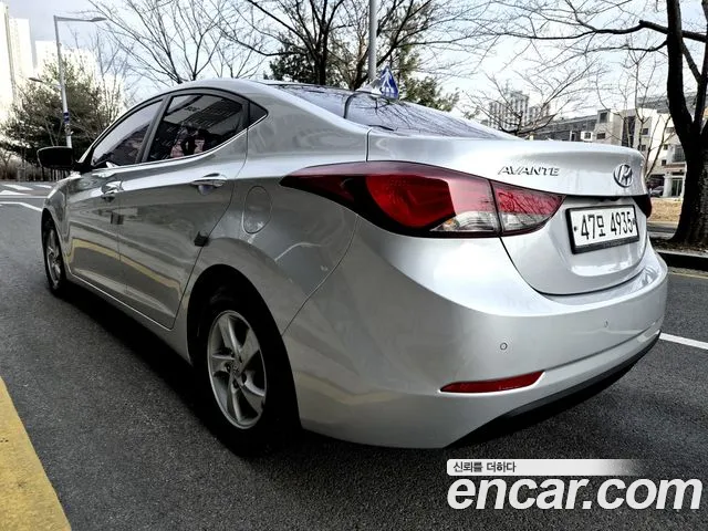 Hyundai AVANTE 2015 — фото 6