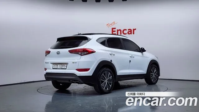 Hyundai Tucson 2016 — фото 2