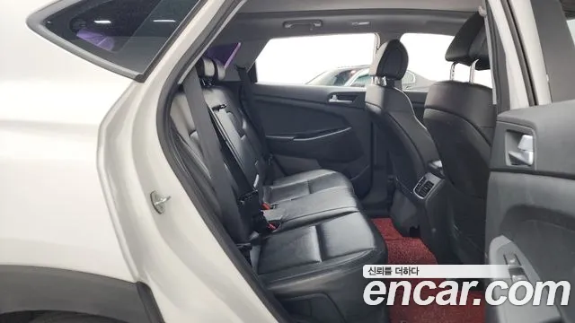 Hyundai Tucson 2016 — фото 12