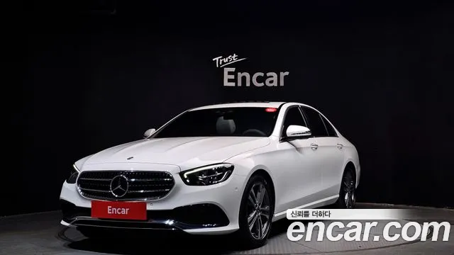 Mercedes-Benz E-Class 2023 — фото 1