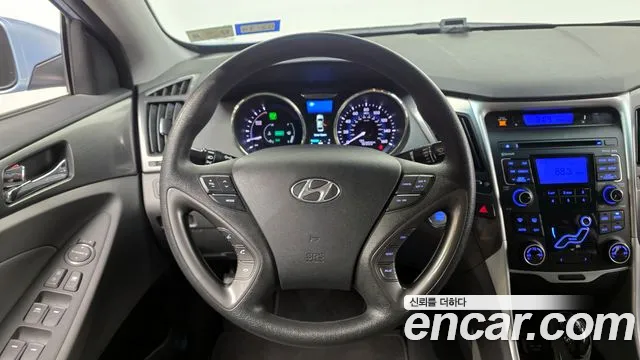 Hyundai Sonata 2011 — фото 13