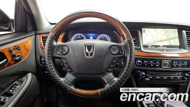 Hyundai Equus 2014 — фото 13