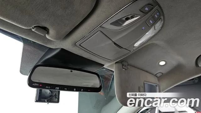 Hyundai Equus 2014 — фото 17