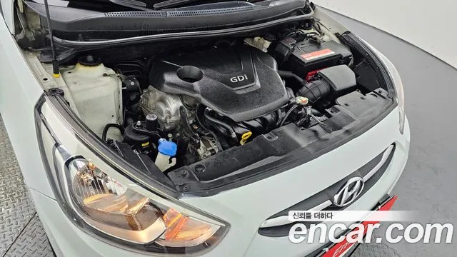 Hyundai Accent 2015 — фото 6