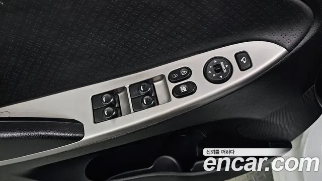 Hyundai Accent 2015 — фото 18