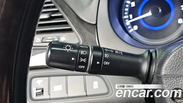 Hyundai Grandeur 2016 — фото 13
