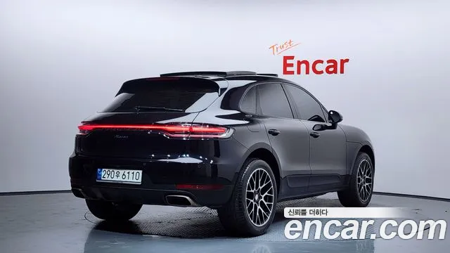 Porsche Macan 2021 — фото 2