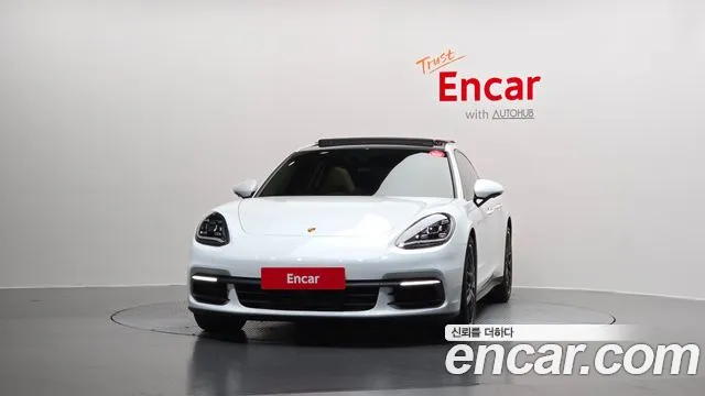 Porsche Panamera 2018 — фото 3