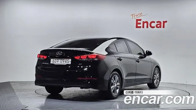 Hyundai AVANTE 2016 — фото 2
