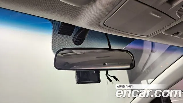 Hyundai AVANTE 2016 — фото 19
