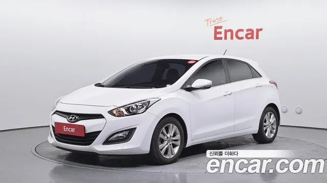 Hyundai i30 2014 — фото 1