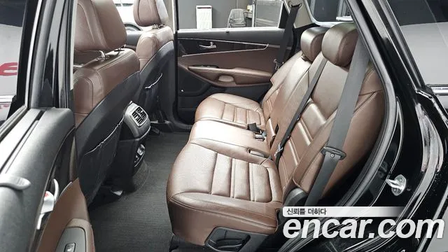 Kia Sorento 2016 — фото 12