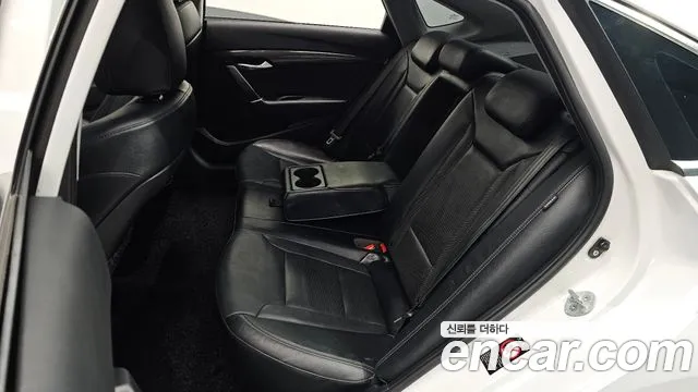 Hyundai i40 2015 — фото 11