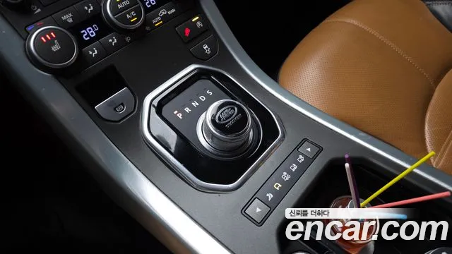 Land Rover Range Rover Evoque 2016 — фото 9
