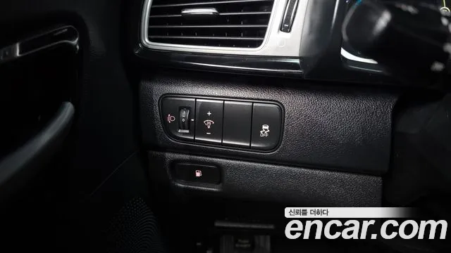 Kia Niro 2017 — фото 15