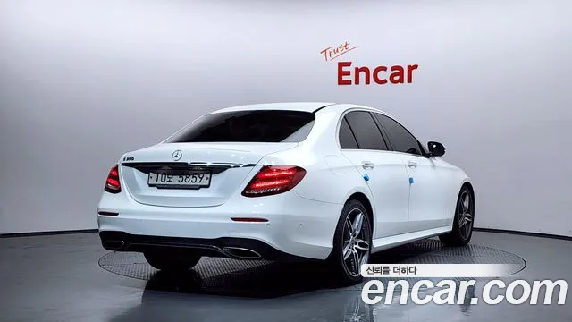 Mercedes-Benz E-Class 2019 — фото 2