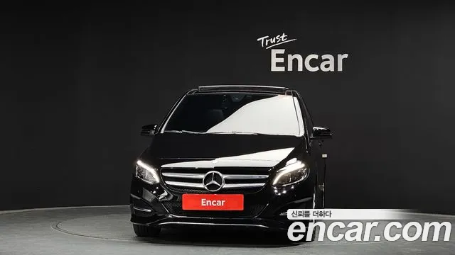 Mercedes-Benz B-Class 2017 — фото 3