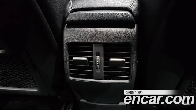 Mercedes-Benz B-Class 2017 — фото 19