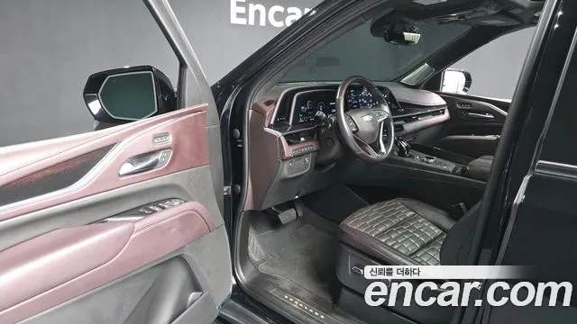 Cadillac Escalade 2023 — фото 10