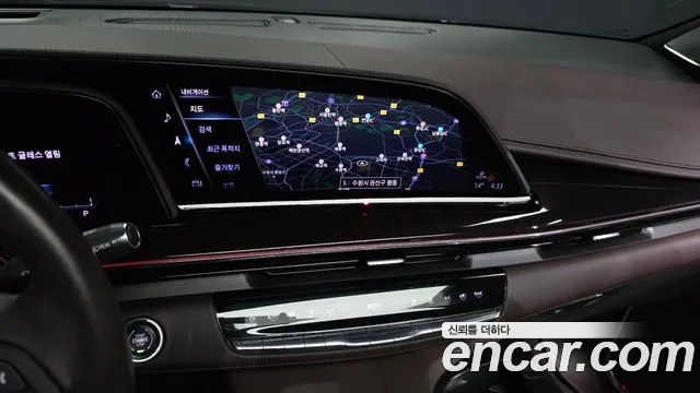 Cadillac Escalade 2023 — фото 15