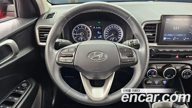 Hyundai Venue 2020 — фото 13