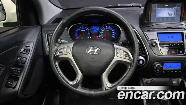 Hyundai Tucson 2012 — фото 13