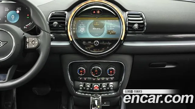 Mini Clubman 2023 — фото 14