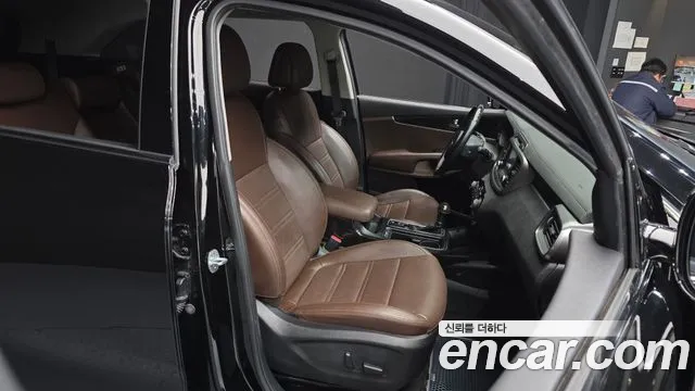 Kia Sorento 2016 — фото 12