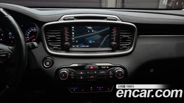 Kia Sorento 2016 — фото 17