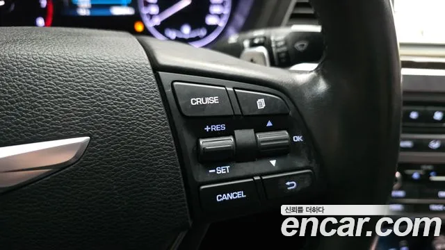 Hyundai Genesis 2016 — фото 16