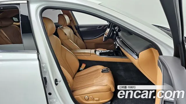 Genesis G80 2022 — фото 12