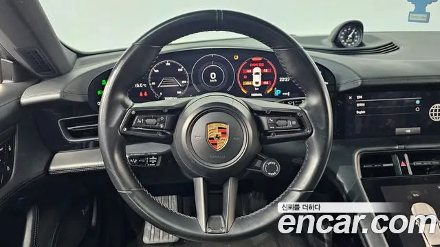 Porsche Taycan 2020 — фото 13
