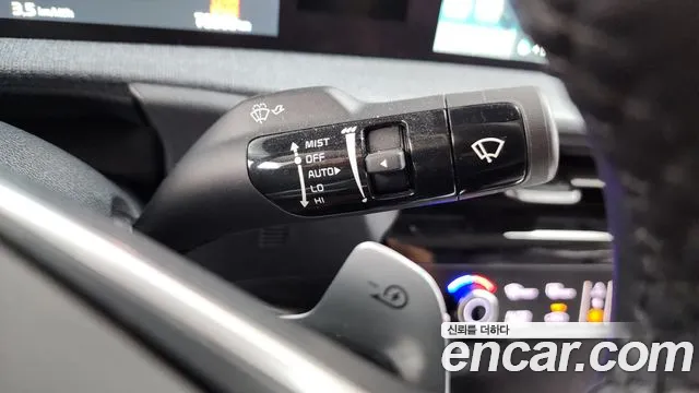 Kia EV6 2023 — фото 14