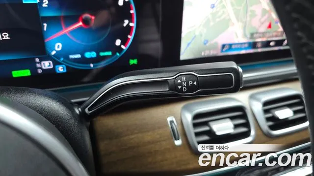 Mercedes-Benz GLE-Class 2019 — фото 9