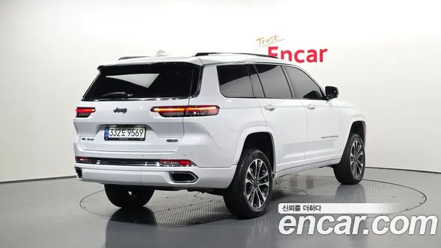 Jeep Cherokee 2022 — фото 2