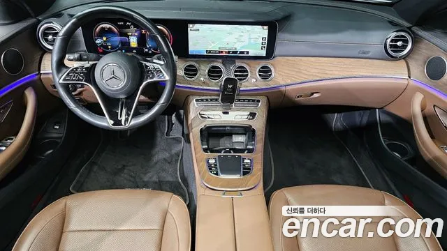 Mercedes-Benz E-Class 2022 — фото 7