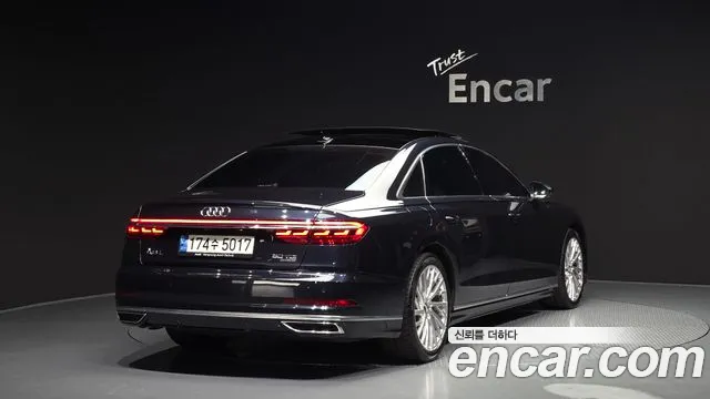 Audi A8 2021 — фото 2