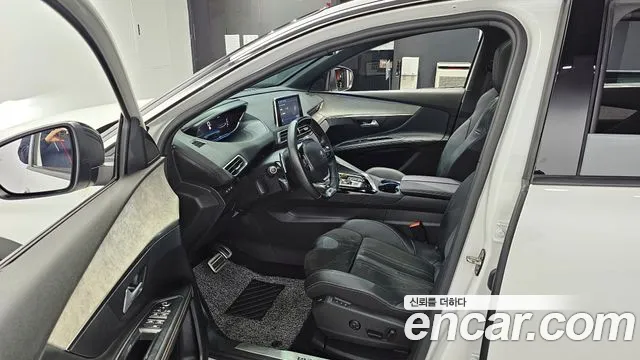 Peugeot 5008 2021 — фото 10