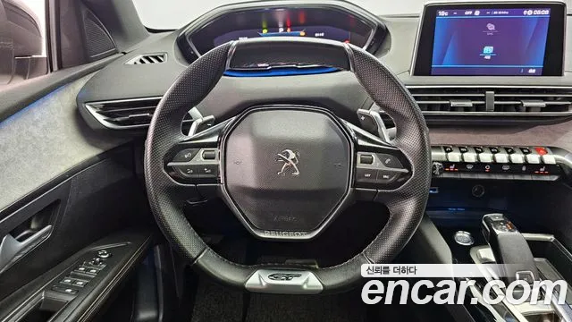 Peugeot 5008 2021 — фото 13