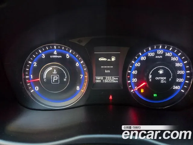 Hyundai i40 2015 — фото 12