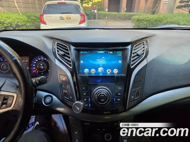 Hyundai i40 2015 — фото 13