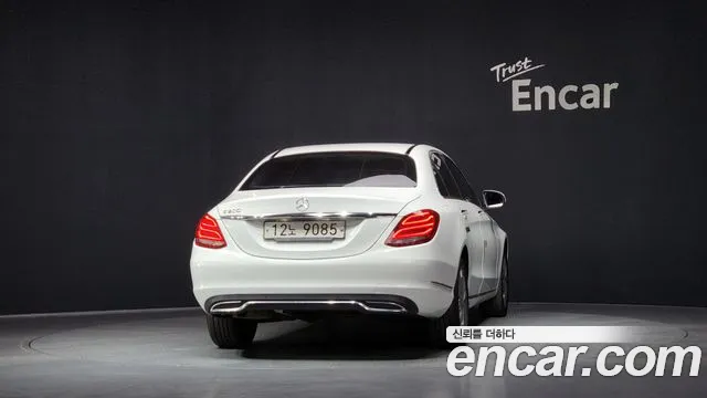 Mercedes-Benz C-Class 2015 — фото 4