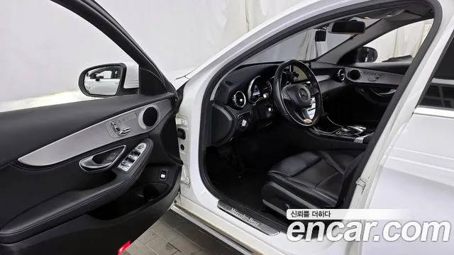Mercedes-Benz C-Class 2015 — фото 10